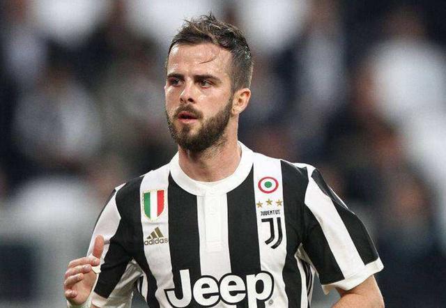 乐鱼体育平台-多特蒙德核心球员被曝转会传闻，引球迷热议，用户帮助类别觉得.-乐鱼体育平台